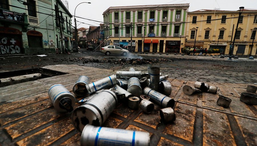 Estudio avalúa en $143 mil millones los daños en edificios y espacios públicos tras el estallido social en Valparaíso