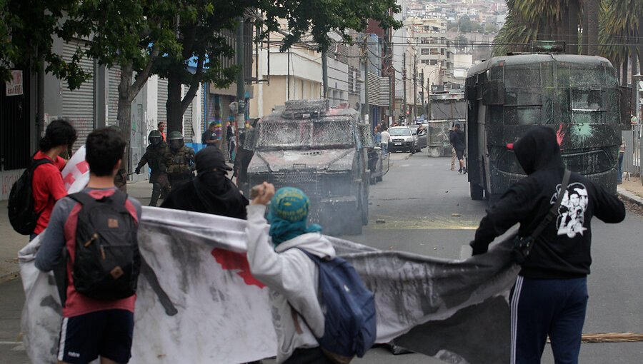 Sin mayores incidentes se lleva a cabo el proceso PSU en sedes de Valparaíso