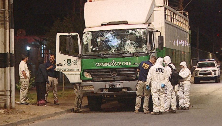 Colo-Colo condenó "brutal asesinato" de hincha atropellado por camión de Carabineros