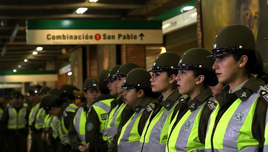 Carabineros decidió abandonar comisaría ubicada al interior de la estación Baquedano del metro