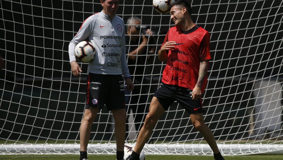 Aranguiz supera su lesión y regresó a los entrenamientos con el Leverkusen