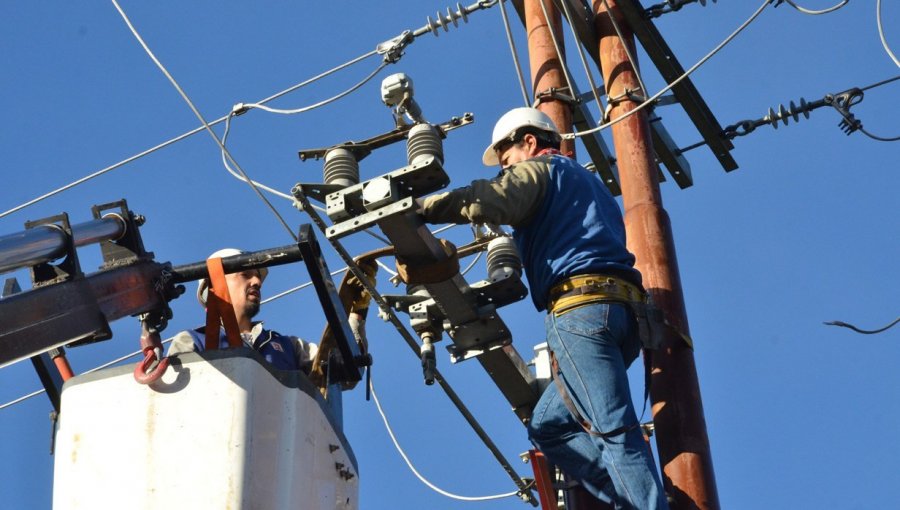 Corte de energía eléctrica afectó a unos 86 mil clientes de Chilquinta en el valle del Aconcagua