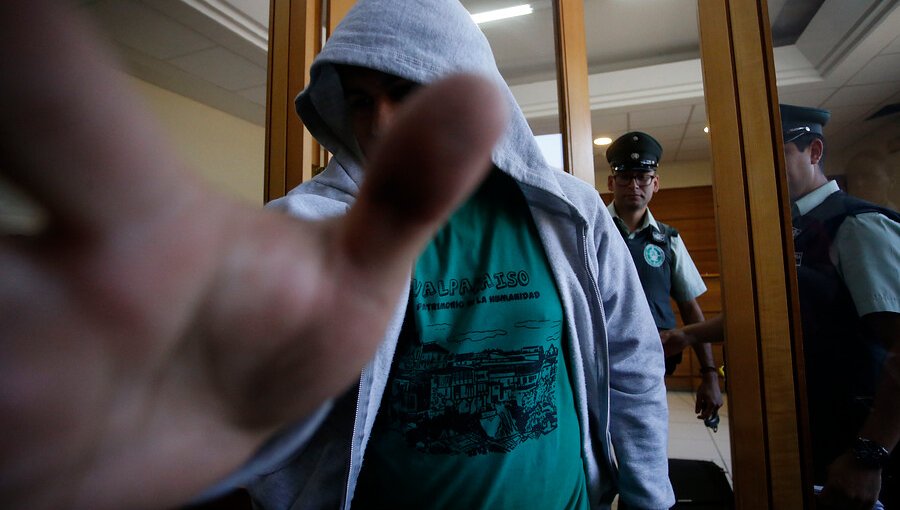 En libertad y con firma mensual queda acusado de propinar violenta agresión a Gobernadora (s) de Valparaíso