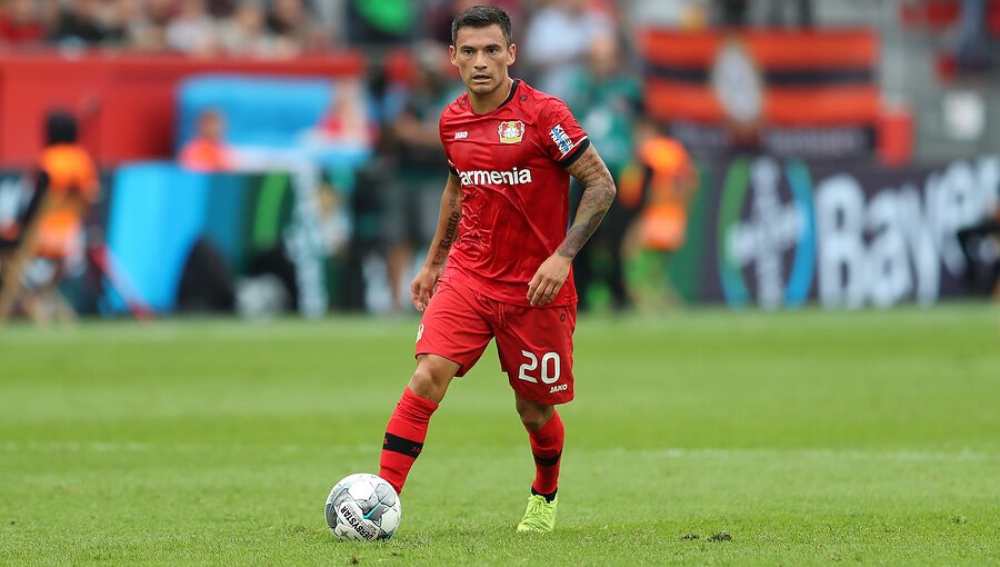 Charles Aránguiz volvió a los entrenamientos y podría ser convocado en Leverkusen