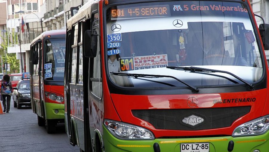 Microbuseros cifran en 90% la adhesión al paro del transporte público en el Gran Valparaíso