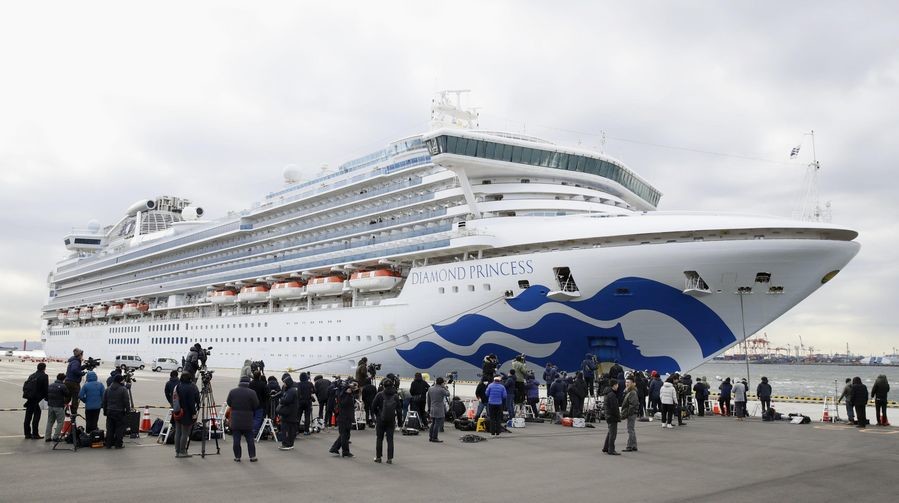 Dejan en vigilancia a chilenos que llegaron al país tras viajar en crucero Diamond Princess