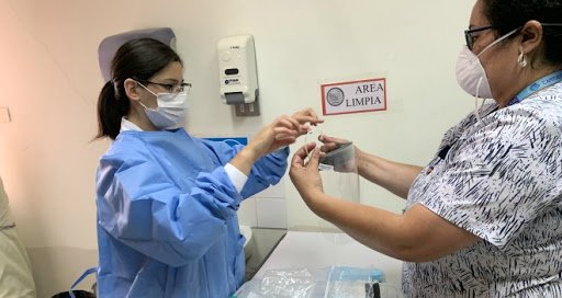 Ministro de Salud revela que 260 personas están en seguimiento por sospecha de coronavirus en Chile