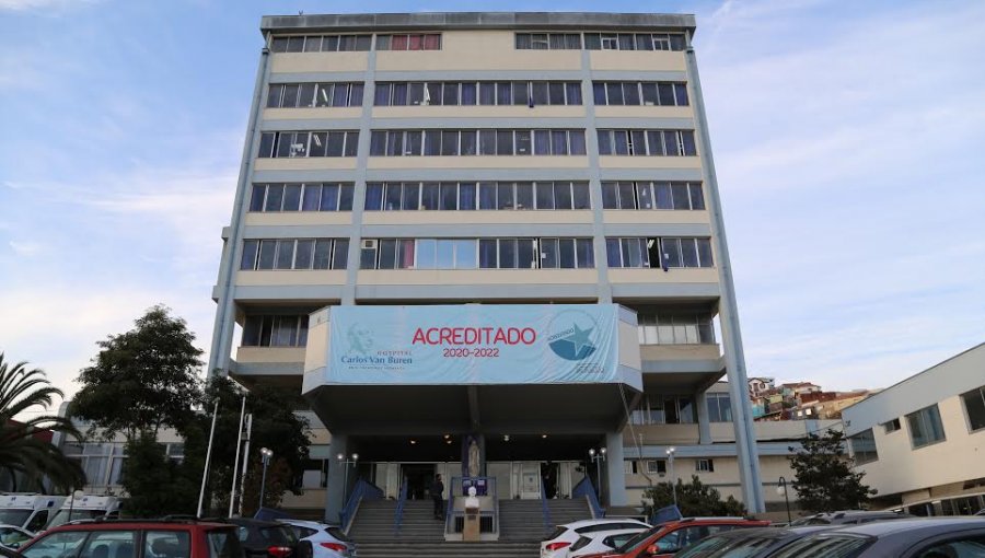 Hospital Van Buren de Valparaíso comenzó a realizar el examen para detectar el coronavirus