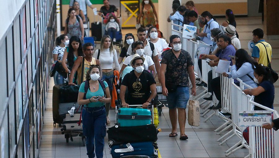 Más de 40 mil personas han regresado a Chile en 15 días tras estar varadas en distintos países