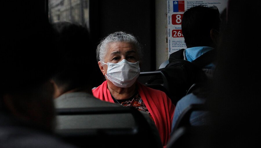 Vecinos de Valparaíso acataron mayoritariamente la obligación de usar mascarillas