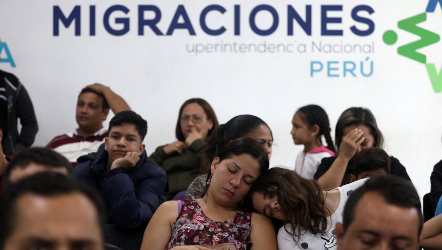 Perú autoriza a migrantes irregulares permanecer hasta el final del estado de emergencia