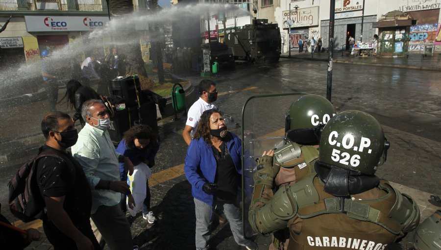 Valparaíso: Con detenidos, disturbios e intervención policial termina acto no autorizado del Día del Trabajo