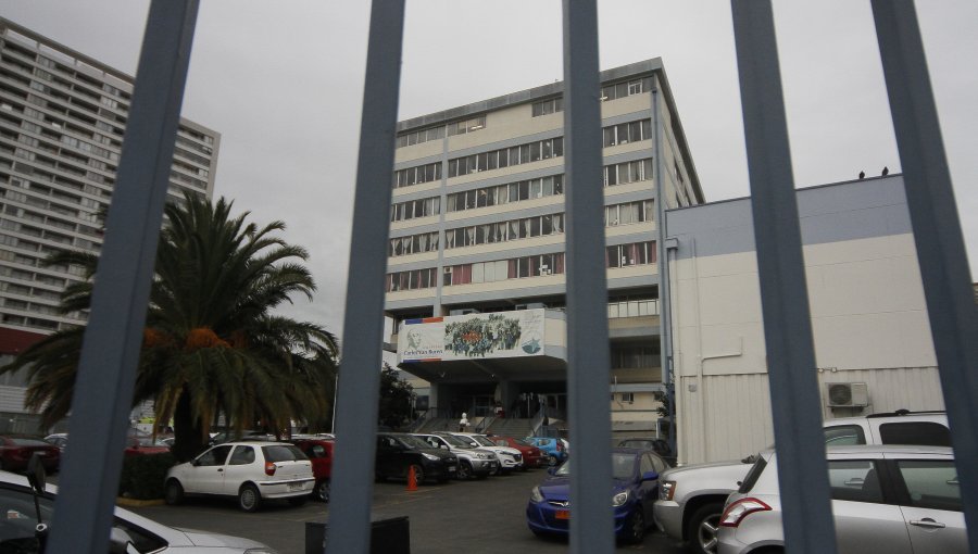 Confirman fallecimiento por Covid-19 de funcionaria del hospital Carlos van Buren de Valparaíso