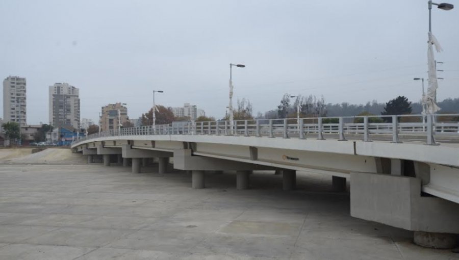 En los "próximos días" entrará en operaciones el nuevo puente Los Castaños de Viña del Mar