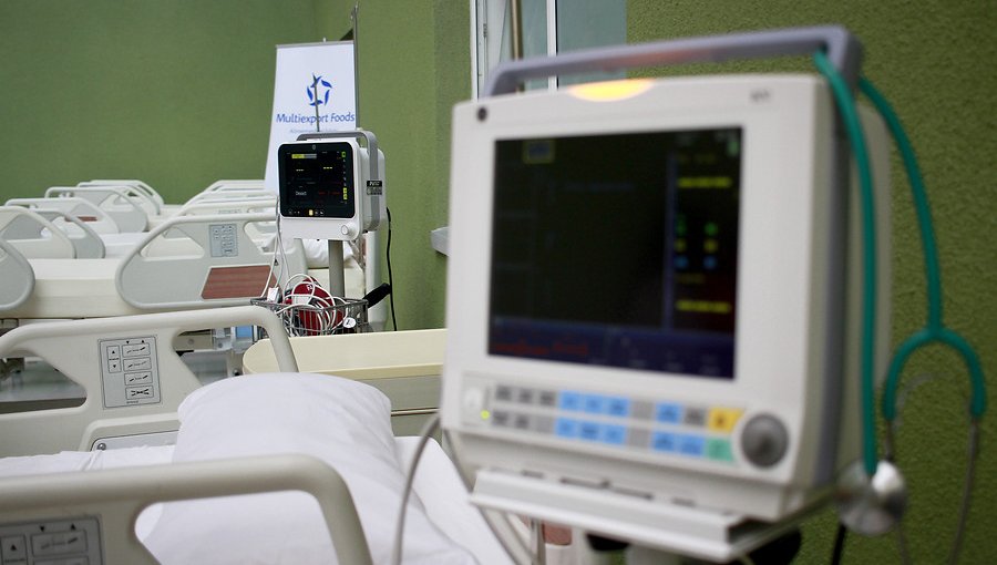 Ministerio de Salud ordenó a clínicas privadas duplicar el número de camas UCI