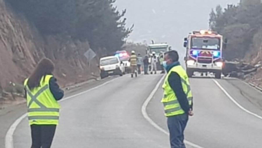 Violenta colisión entre moto y vehículo menor deja un fallecido y dos lesionados en Puchuncaví