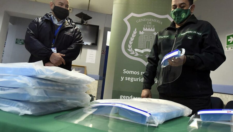 Gendarmería recibió más de 13 mil escudos faciales de parte de Cenabast