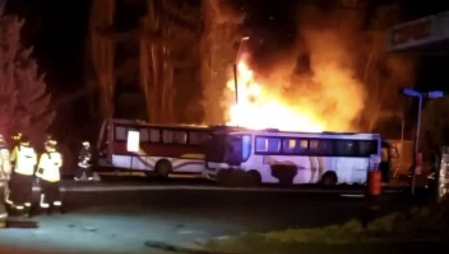 Detienen a hombre en situación de calle acusado de quemar dos buses en Osorno