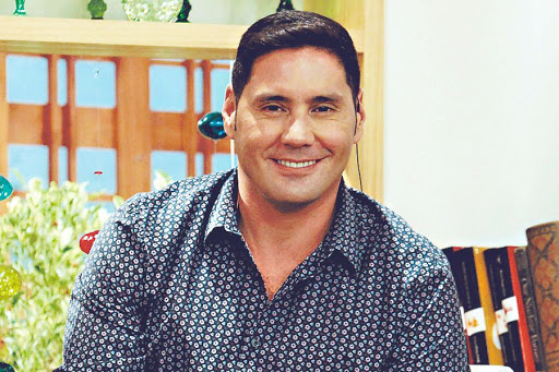Pancho Saavedra anuncia nuevo programa con destacado actor nacional