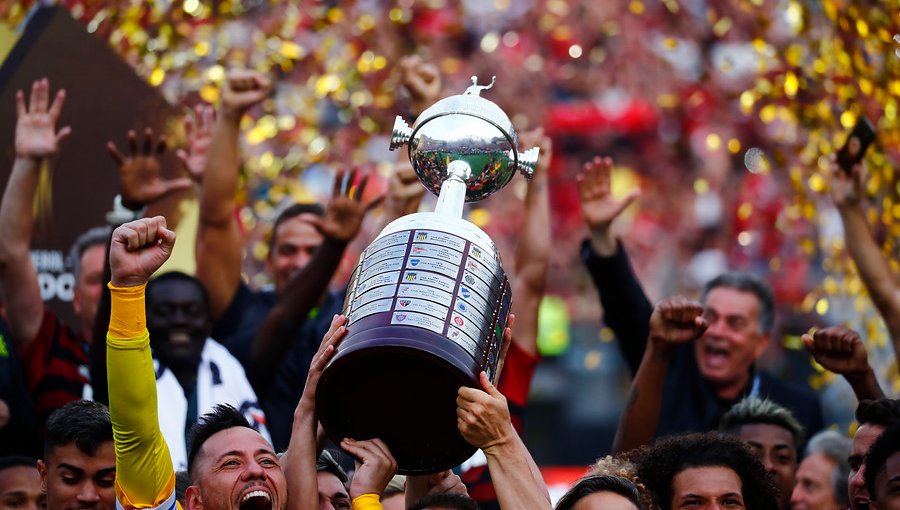Conmebol estima que en septiembre volvería el fútbol en toda Sudamérica