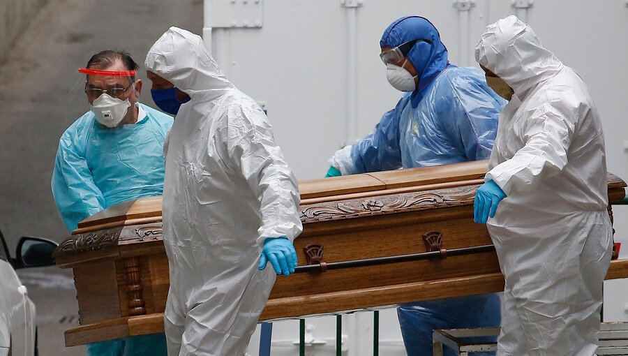 Reportan la cifra diaria más alta de fallecidos a causa de la pandemia: 92 víctimas fatales