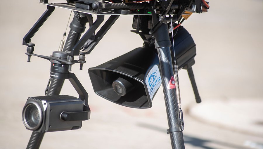 Drones de vigilancia de Viña del Mar implementan megafonía para entregar información sobre ordenanzas municipales