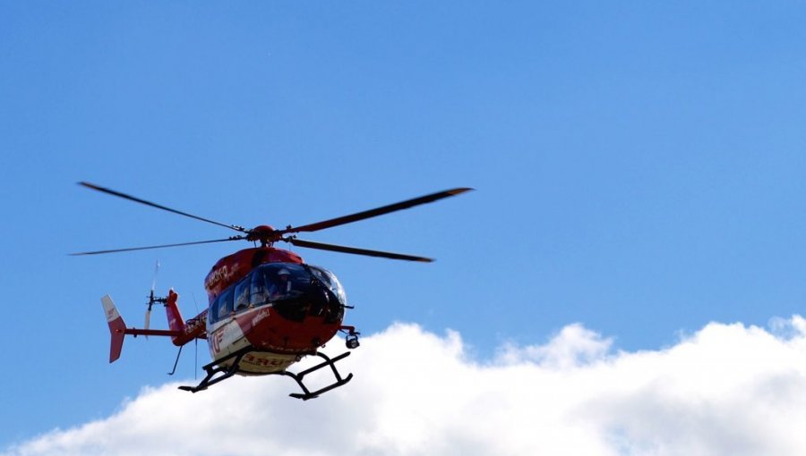 Suspenden procedimiento contra tres imputados por viajar en helicóptero infringiendo cordones sanitarios