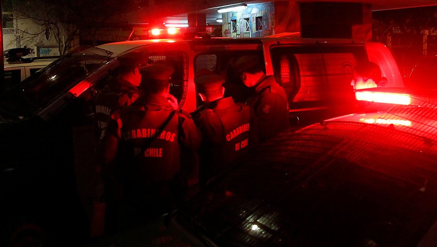 Velorio de alto riesgo termina con la detención de 32 personas por infringir normas sanitarias en Lo Prado