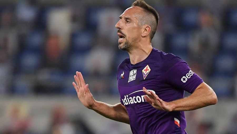 Franck Ribéry puso en duda su continuidad en la Fiorentina de Pulgar tras sufrir robo en su casa
