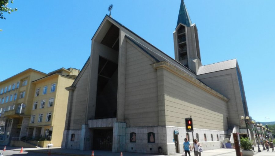 Arzobispado de Valdivia mantiene suspensión de misas con fieles