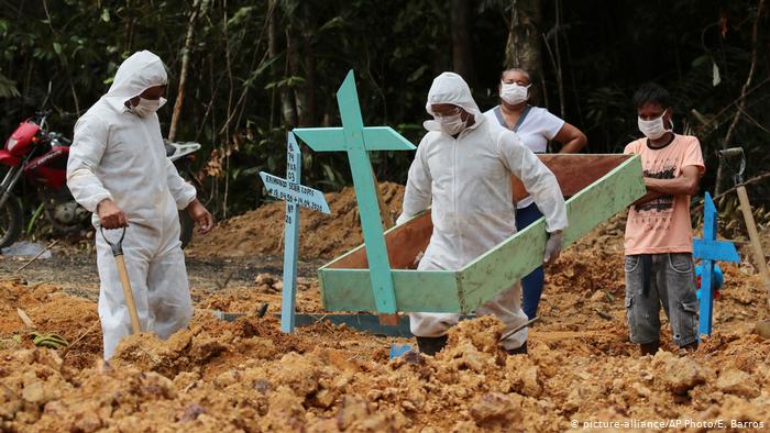Brasil roza las 73.000 muertes por Covid-19 y suma 20.000 nuevos casos
