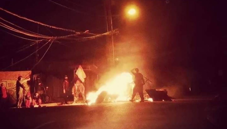 Incidentes y barricadas se registraron en diversos sectores de la región de Valparaíso