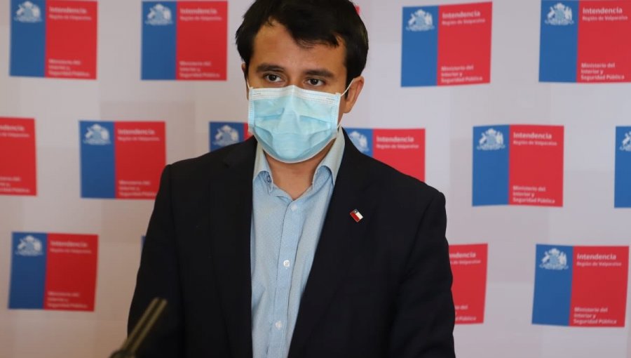 De enfrentar "la muerte" a "combatir" la pandemia: Francisco Álvarez ya tendría fecha de regreso a la Seremi de Salud de Valparaíso
