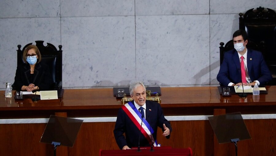 Oposición critica a Piñera por omitir mensaje donde pedía disculpas a víctimas del Covid-19
