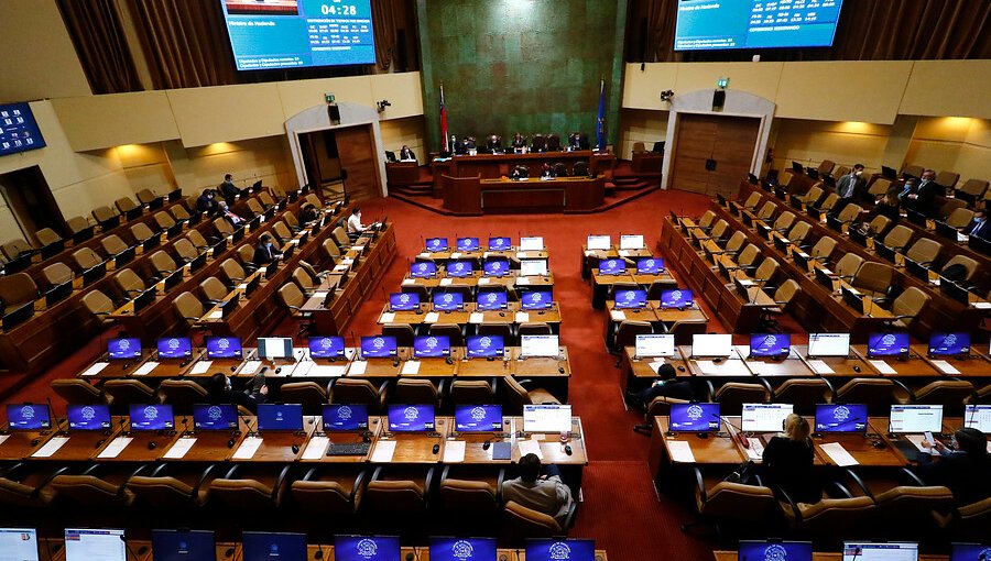 Cámara de Diputados aprueba proyecto que retiene retiros de fondos previsionales por deuda en pensión de alimentos