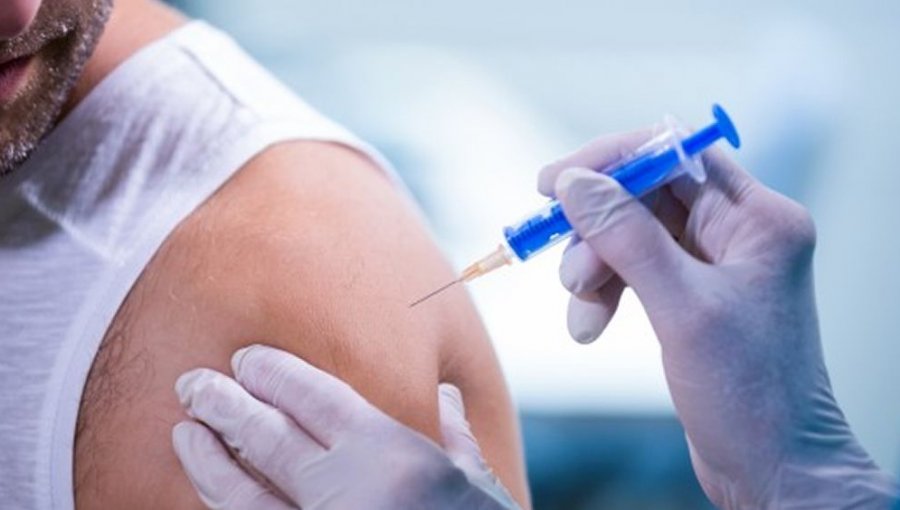 OMS toma con precaución vacuna anunciada por Rusia y pide "no poner en compromiso la seguridad"