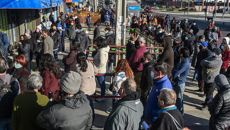 Registro Civil de Valparaíso extiende su atención al fin de semana debido a aglomeraciones para obtener Clave Única