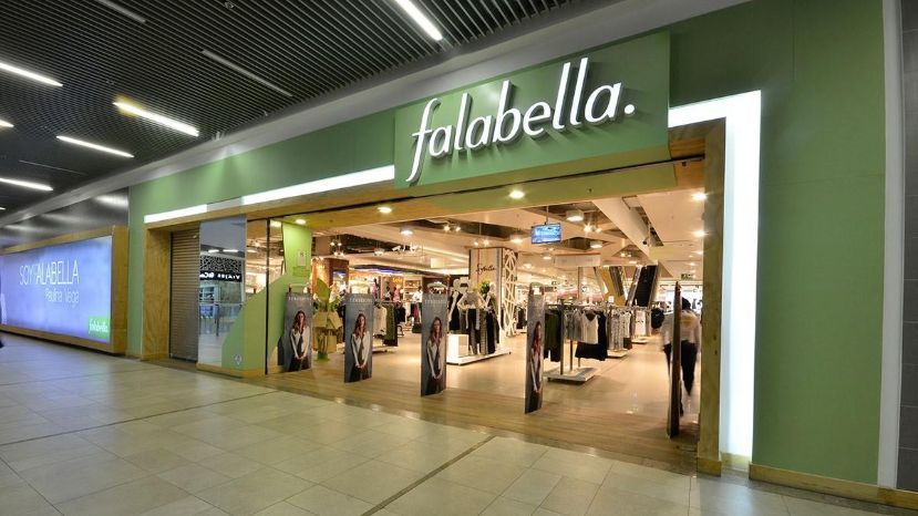 Falabella anuncia cierre de cuatro tiendas en Argentina y confirma que busca un socio estratégico
