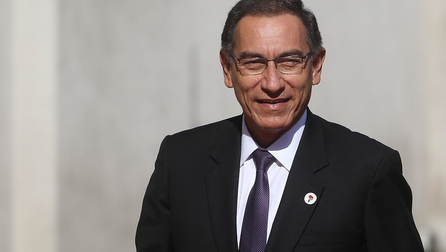 Congreso peruano debatirá juicio político contra Martín Vizcarra: Presidente no asistió