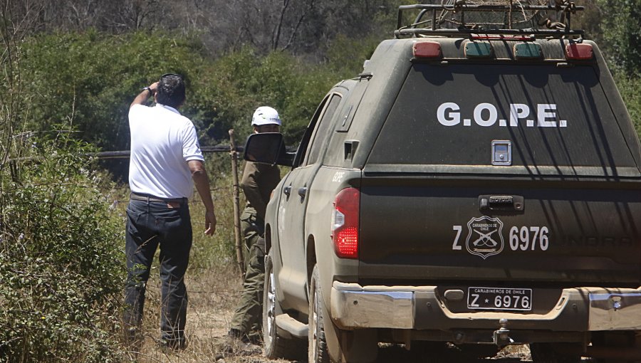 Dos ocupantes de una camioneta desaparecidos tras caer a río en Aysén: conductor fue detenido