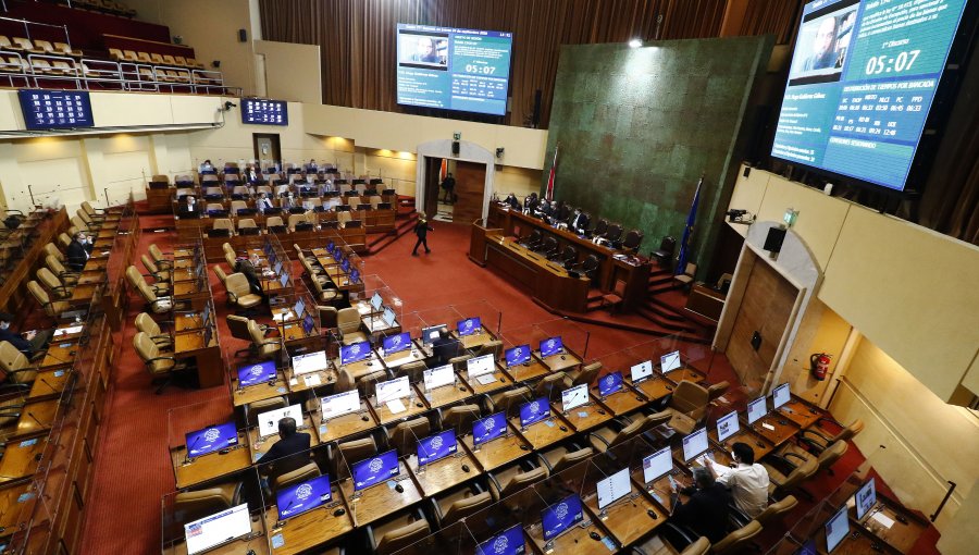 Cámara de Diputados aprueba idea de legislar reajuste al salario mínimo impulsado por el Gobierno