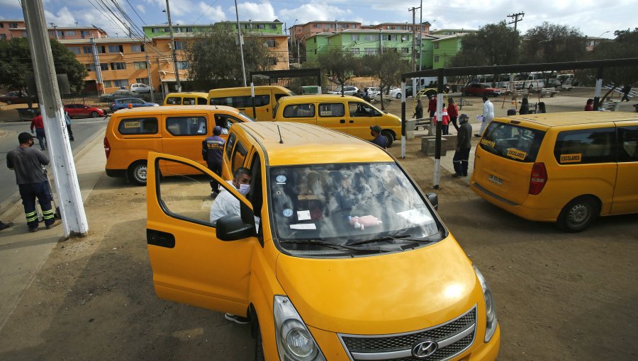 Ya está disponible el préstamo blando para taxis, minibuses y furgones escolares