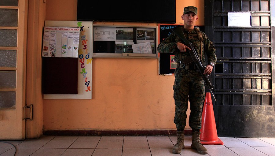 23 mil carabineros y 27 mil militares resguardarán la seguridad en locales de votación durante el Plebiscito