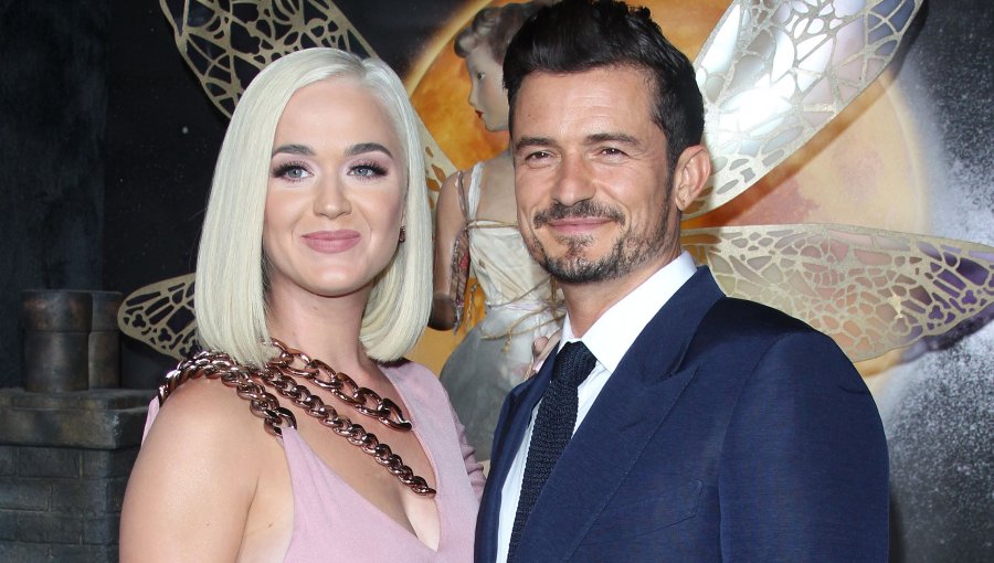 Katy Perry y Orlando Bloom sorprendieron cantando invitando a votar