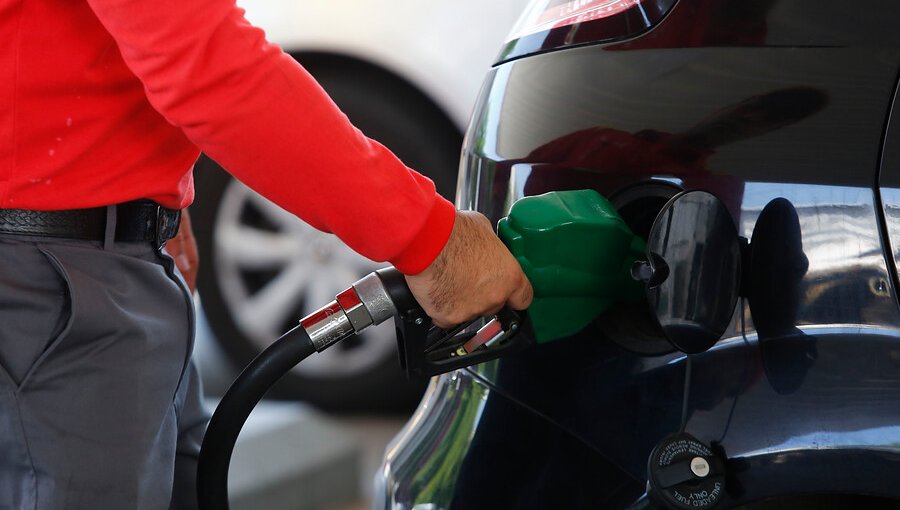 Precios de todos los combustibles volverán a disminuir a partir de este jueves 5