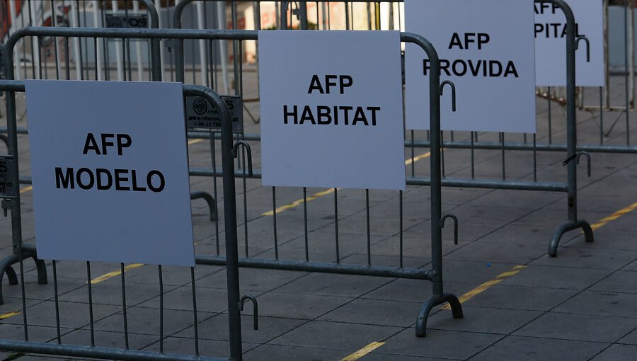 Asociación de AFP reitera que el costo de un segundo retiro del 10% "es mayor"