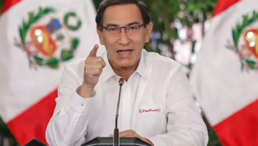 Martín Vizcarra tras ser destituido en Perú: "Salgo del palacio de gobierno con la frente en alto"