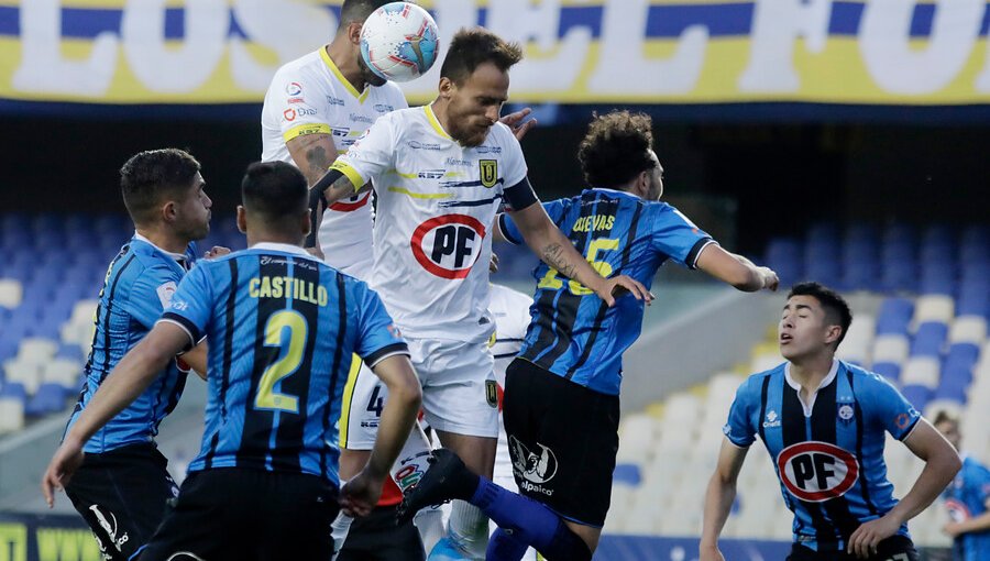 Huachipato vence a U. de Concepción y alcanza puestos de Copa Sudamericana