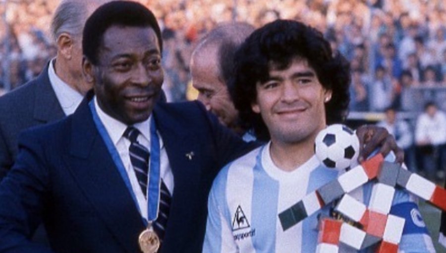 El emotivo adiós de Pelé a Diego Maradona: "Ojalá algún día podamos jugar juntos en el cielo"