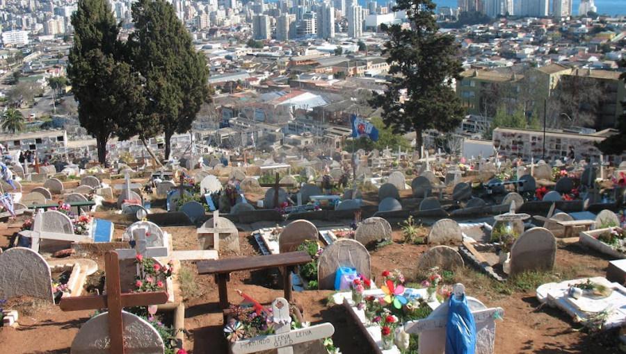 Cementerio Santa Inés de Viña del Mar extenderá su horario de atención a los fines de semana